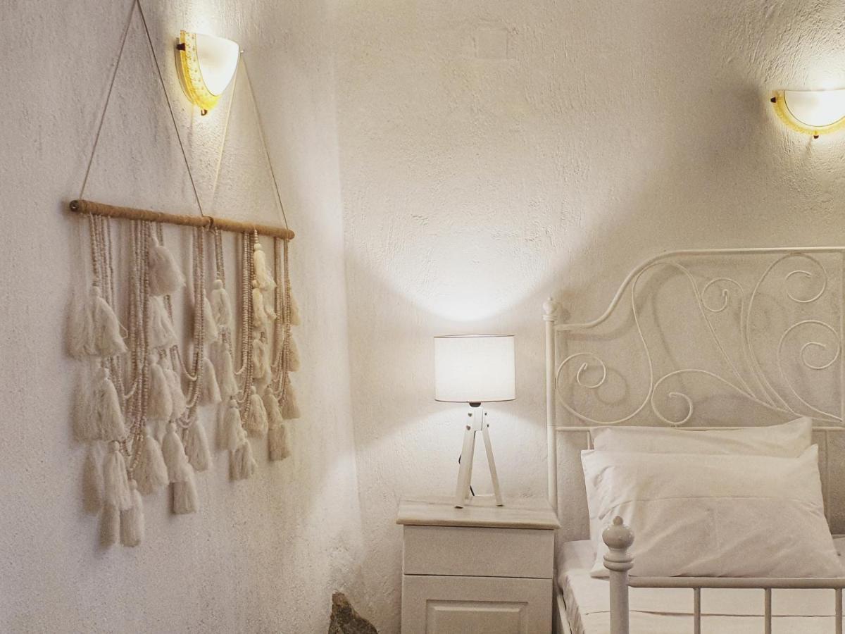 Navita Cave Houses Fira  Extérieur photo